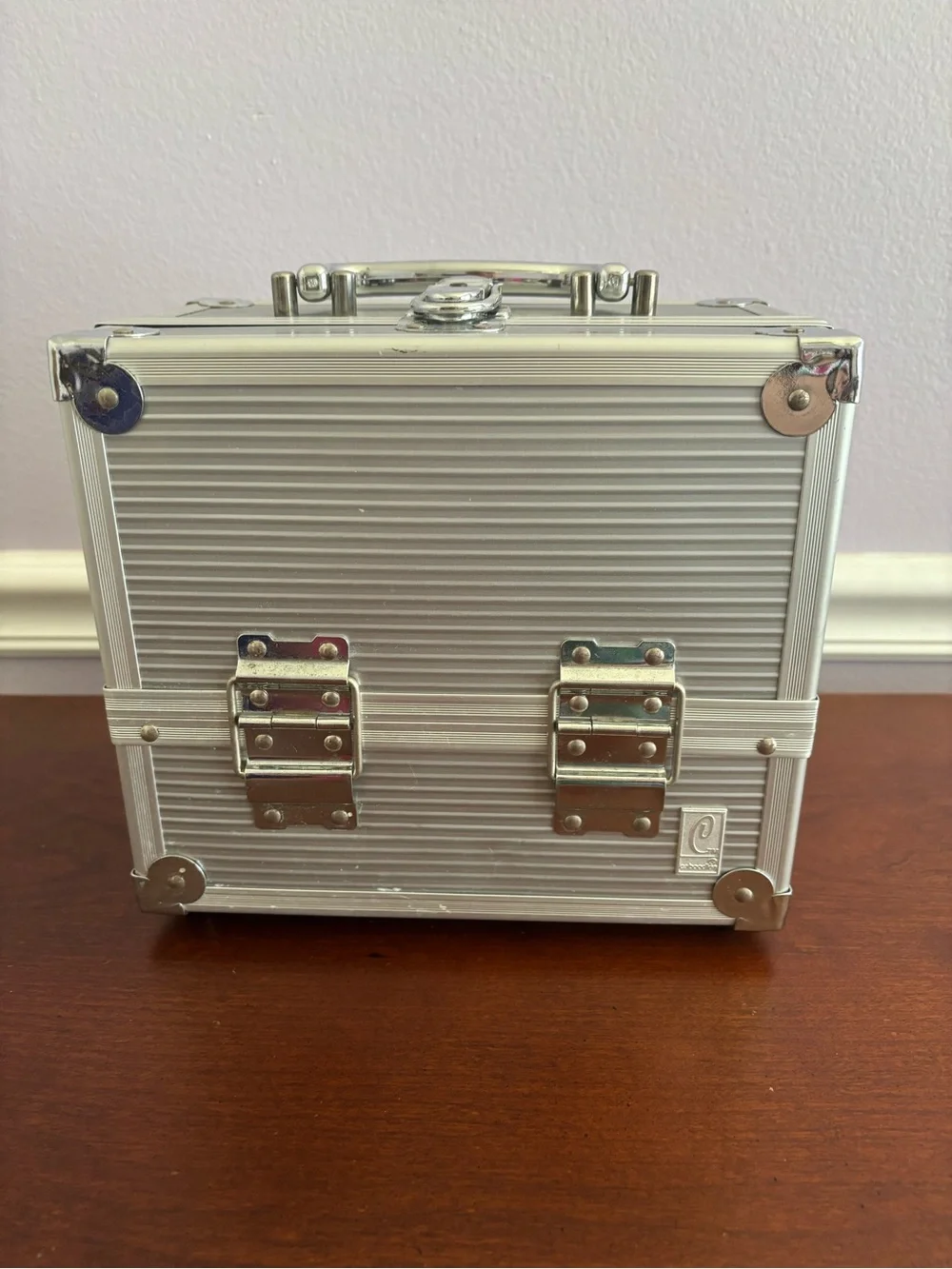 Caboodles Metal Makeup Train Case | Silver Aluminum | Multi‑Tier Organizer